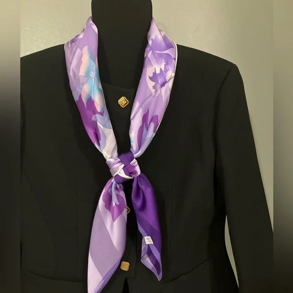 100% silk scarf purple floral NWOT - Picture 4 of 5